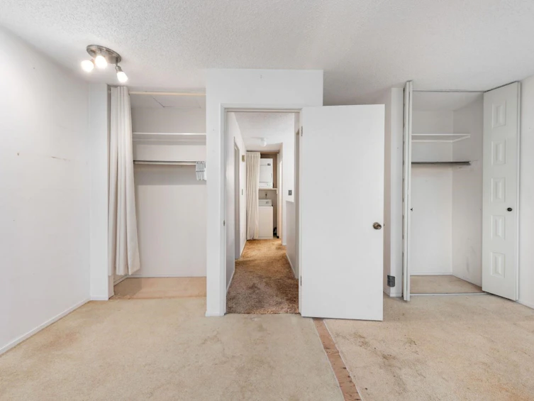 970 Howie Avenue, Coquitlam, BC, V3J 1T3 - 16