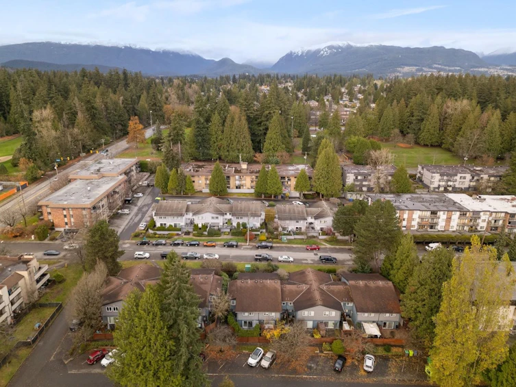970 Howie Avenue, Coquitlam, BC, V3J 1T3 - 25