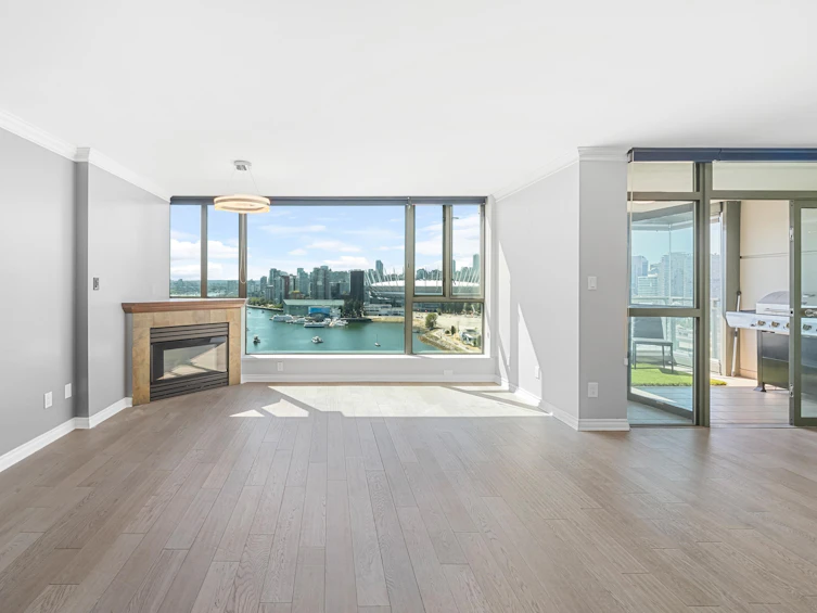 1806-1128 Quebec Street, Vancouver, BC, V6A 4E1 - 3