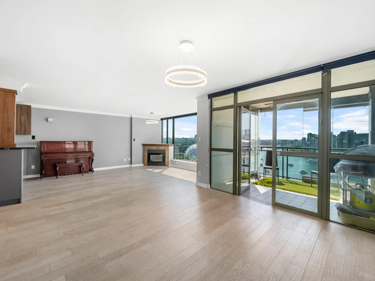 1806-1128 Quebec Street, Vancouver, BC, V6A 4E1 - 10