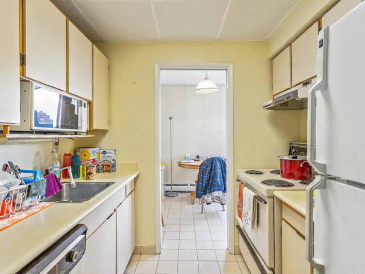 1302-1127 Barclay Street, Vancouver, BC, V6E 4C6 - 7