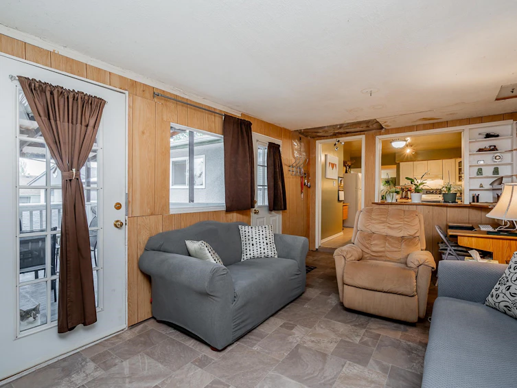 2127 Central Avenue, Port Coquitlam, BC, V3C 1V4 - 12