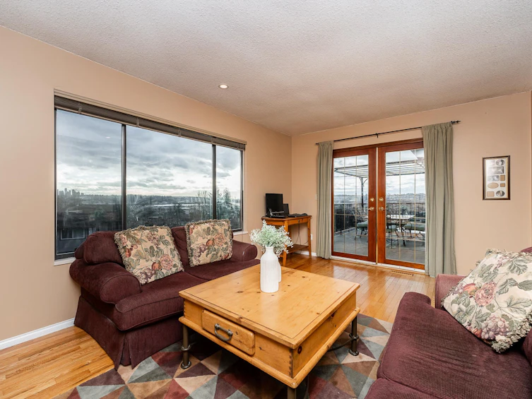 1974 Wiltshire Avenue, Coquitlam, BC, V3K 5Z8 - 8