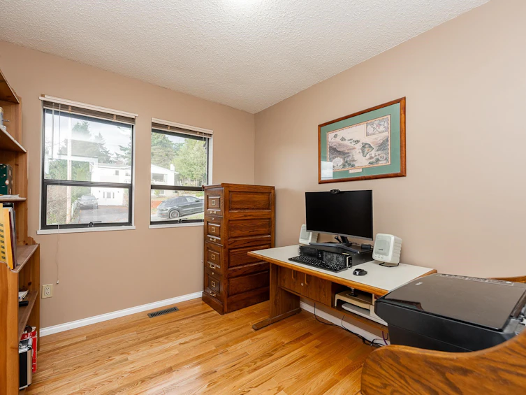 1974 Wiltshire Avenue, Coquitlam, BC, V3K 5Z8 - 16