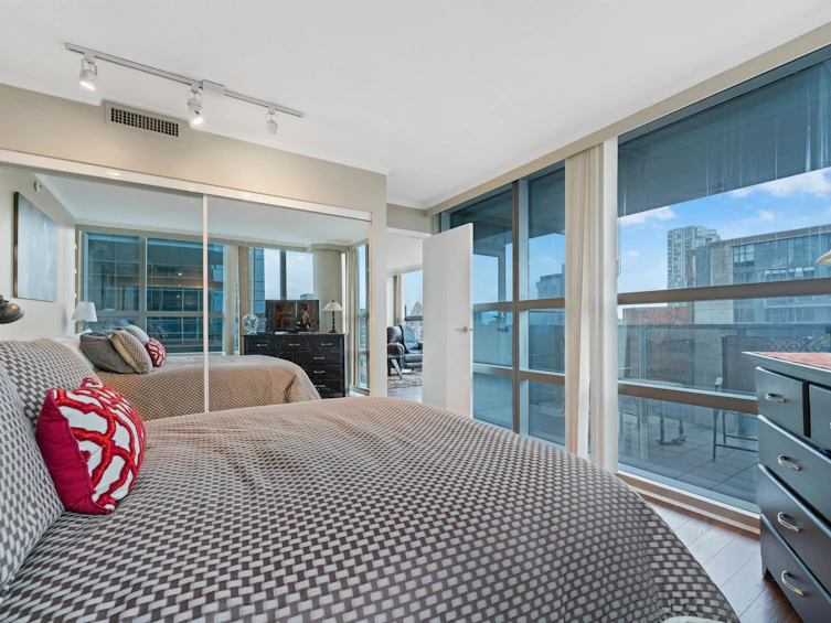 1603-1050 Burrard Street, Vancouver, BC, V6Z 2S3 - 22
