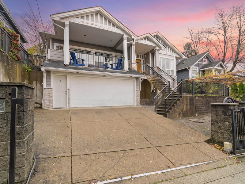 311 Louellen Street, New Westminster BC V3M 4G6