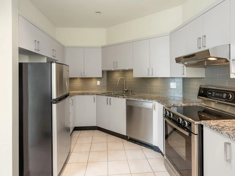 414-1150 Quayside Drive, New Westminster, BC, V3M 6E1 - 8