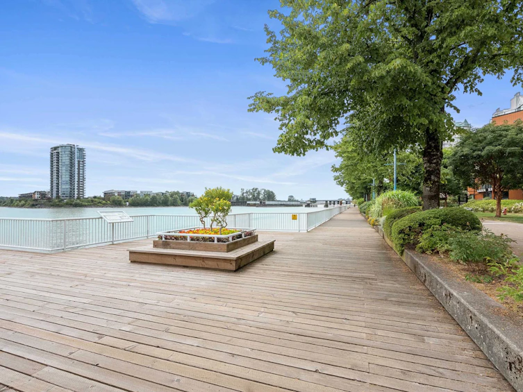 414-1150 Quayside Drive, New Westminster, BC, V3M 6E1 - 36