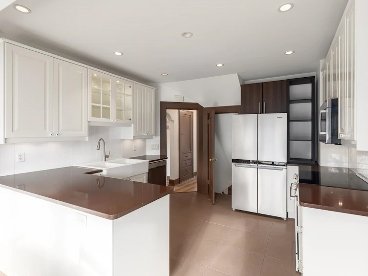4638 W 11th Avenue, Vancouver, BC, V6R 2M7 - 10