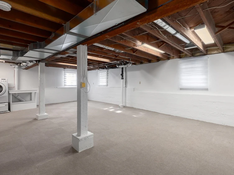 4638 W 11th Avenue, Vancouver, BC, V6R 2M7 - 24