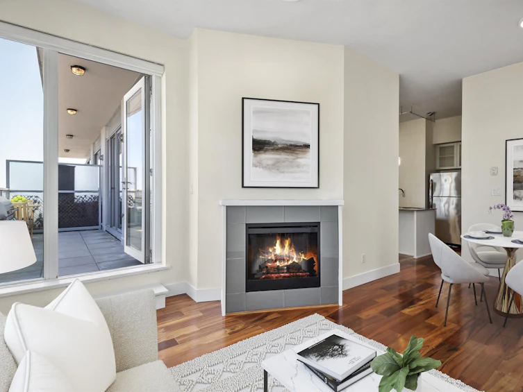 806-298 E 11 Avenue, Vancouver, BC, V5T 0A2