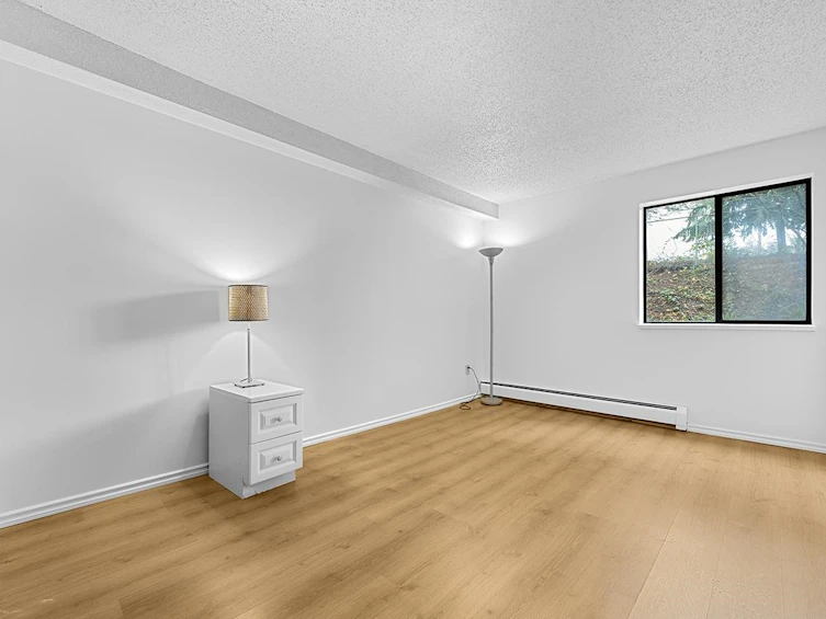 111-10698 151a Street, Surrey, BC, V3R 8T5 - 13
