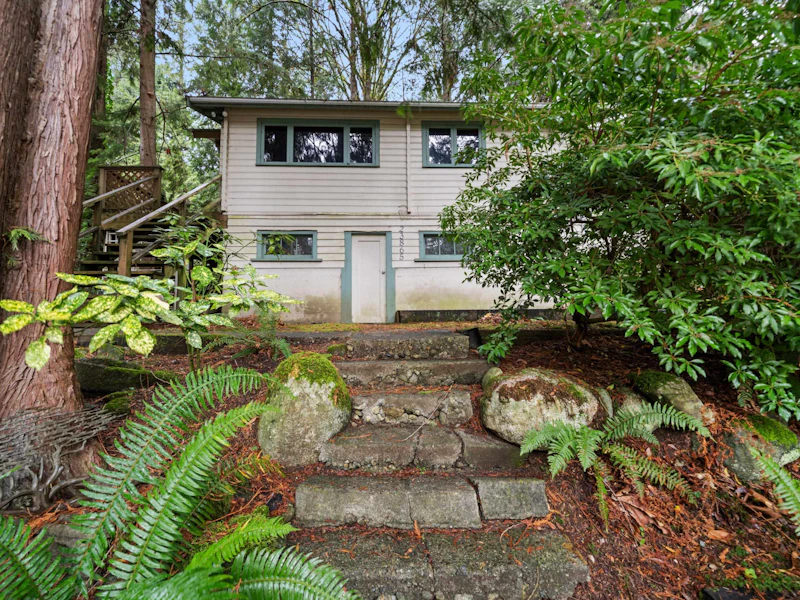 23865 129th Avenue, Maple Ridge BC V4R 2S3