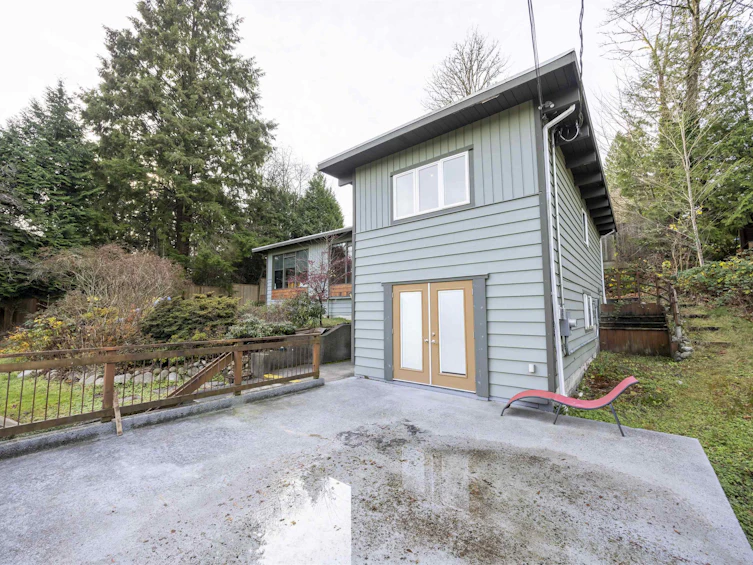 873 Baycrest Drive, North Vancouver, BC, V7G 1N7 - 9