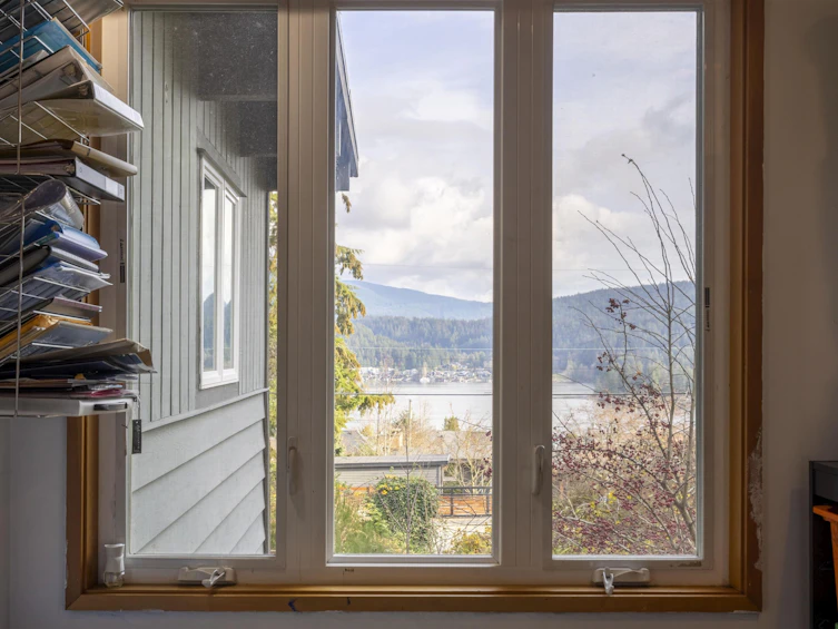 873 Baycrest Drive, North Vancouver, BC, V7G 1N7 - 19