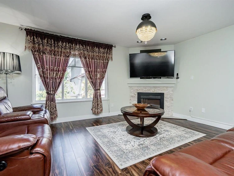 11-12070 76th Avenue, Surrey, BC, V3W 5Z2 - 8
