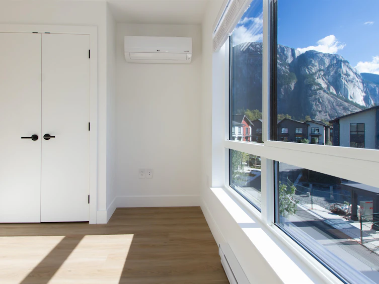 1403 Shoal Way, Squamish, BC, V8B 1E6 - 18