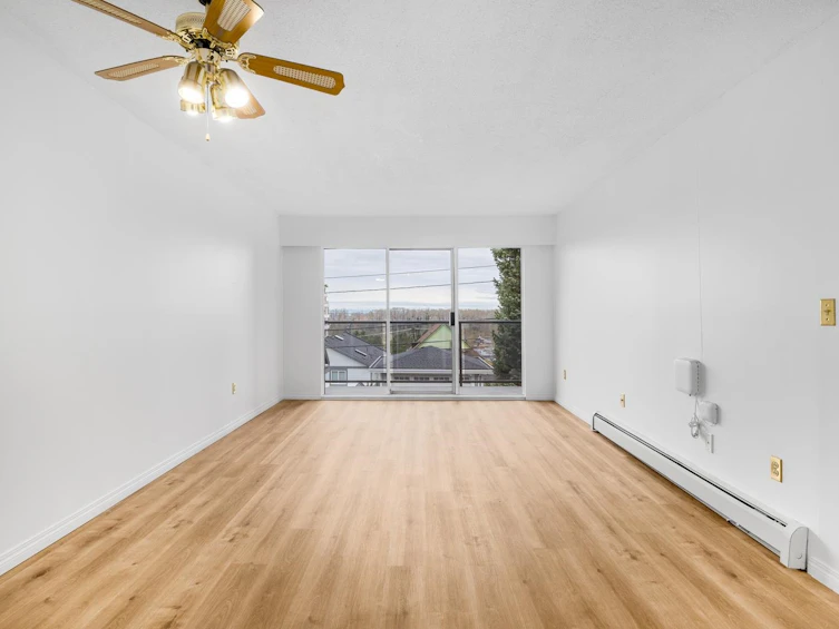 206-230 Mowat Street, New Westminster, BC, V3M 4B2 - 6