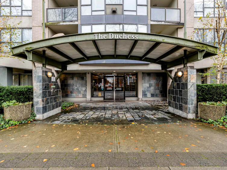501-8180 Granville Avenue, Richmond, BC, V6Y 4G1 - 2