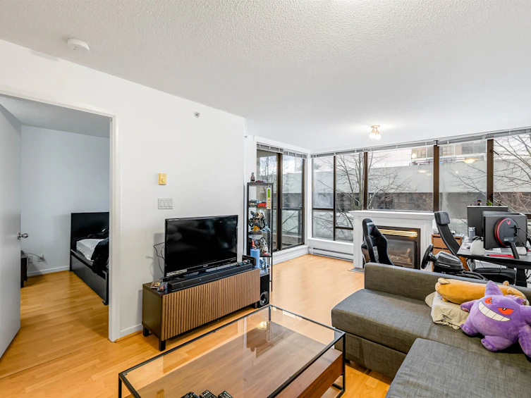 501-8180 Granville Avenue, Richmond, BC, V6Y 4G1 - 3