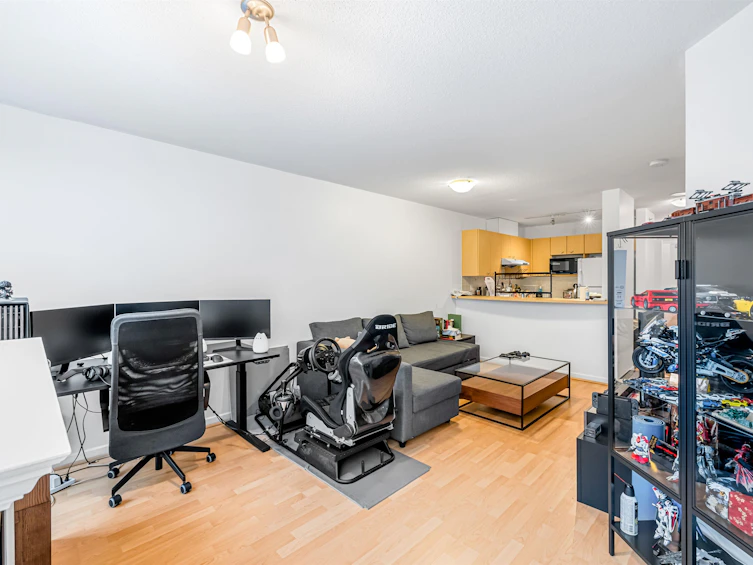 501-8180 Granville Avenue, Richmond, BC, V6Y 4G1 - 7