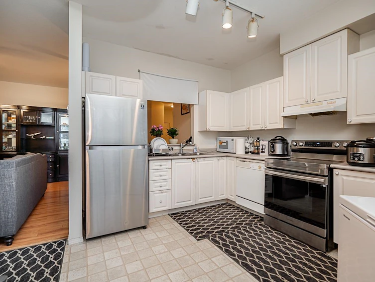109-12769 72nd Avenue, Surrey, BC, V3W 2M7 - 10