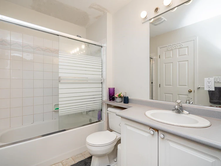 109-12769 72nd Avenue, Surrey, BC, V3W 2M7 - 19