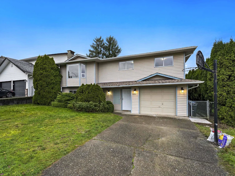 33321 Terry Fox Avenue, Abbotsford, BC, V2S 6T9 - 3