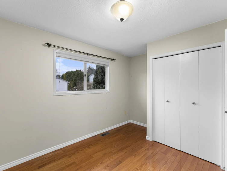 33321 Terry Fox Avenue, Abbotsford, BC, V2S 6T9 - 22