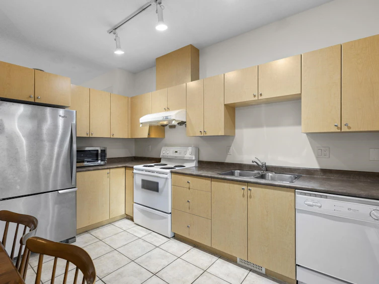 10-8433 Bennett Road, Richmond, BC, V6Y 4E5 - 10