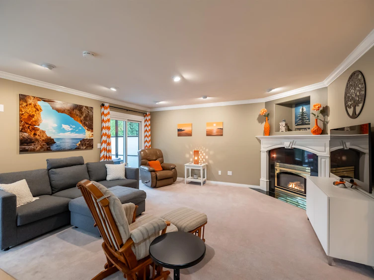 19056 62a Avenue, Surrey, BC, V3S 8C6 - 14