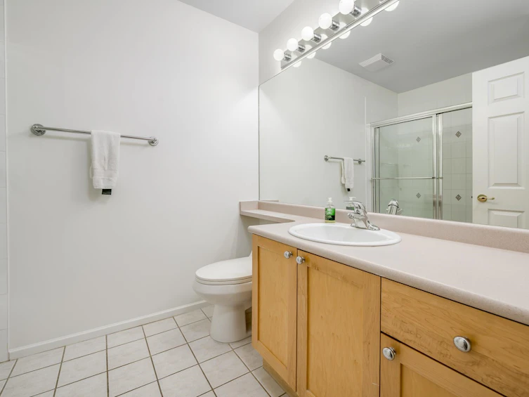 209-5555 13a Avenue, Delta, BC, V4M 2E7 - 12