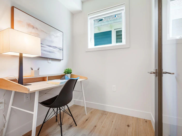 745 E 39th Avenue, Vancouver, BC, V5W 1K5 - 11