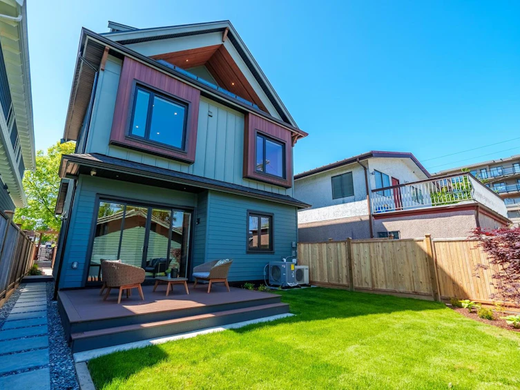 745 E 39th Avenue, Vancouver, BC, V5W 1K5 - 19