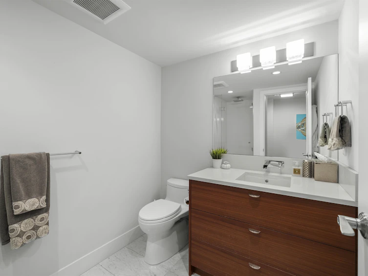 104-1470 Pennyfarthing Drive, Vancouver, BC, V6J 4Y2 - 13