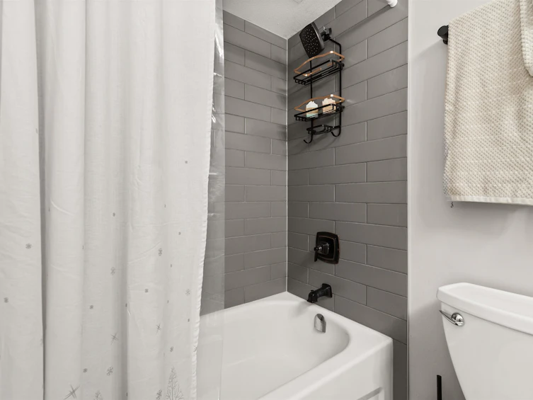 309B-21000 Enzian Way, Mission, BC, V0M 1A1 - 16