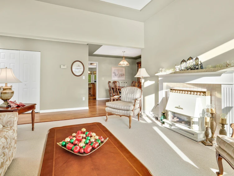 19139 62a Avenue, Surrey, BC, V3S 8C6 - 8