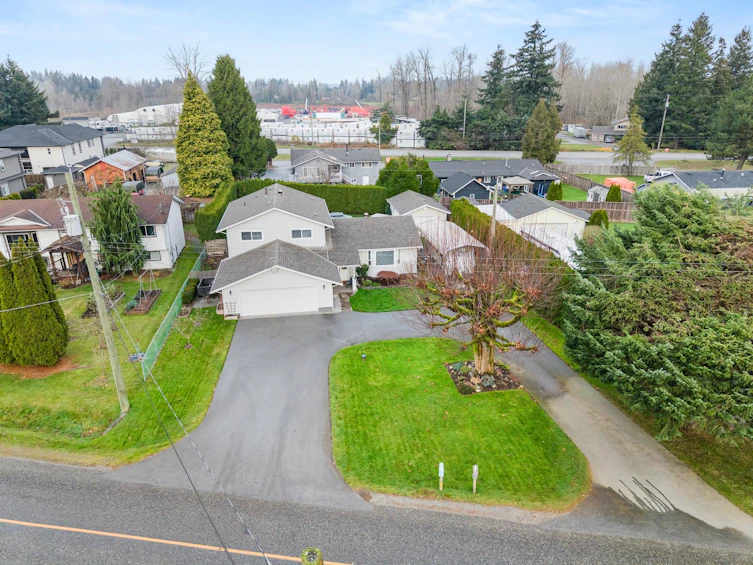 23731 Old Yale Road, Langley, BC, V2Z 2K4 - 2
