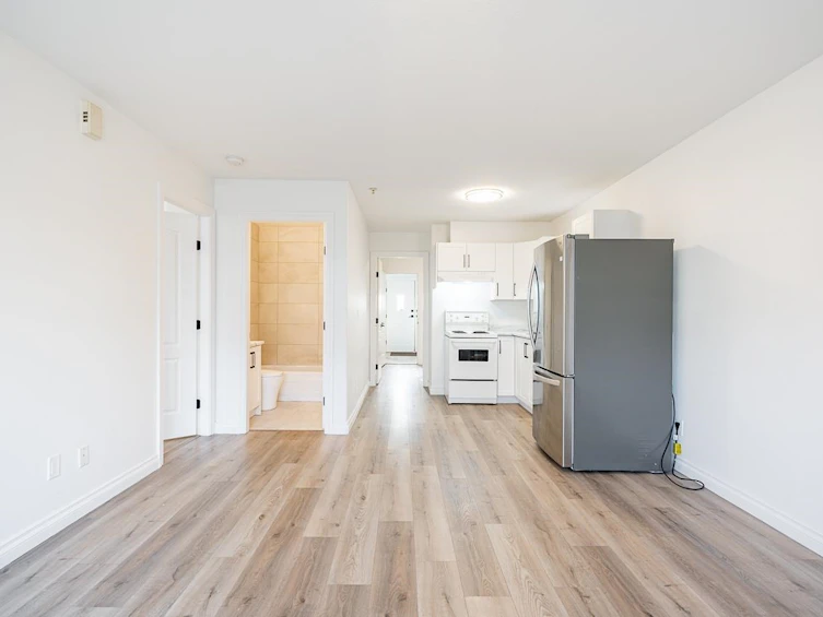 1085 E 62 Avenue, Vancouver, BC, V5X 2H1 - 21