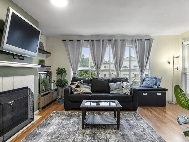 323-8611 General Currie Road, Richmond, BC, V6Y 3W4 - 2