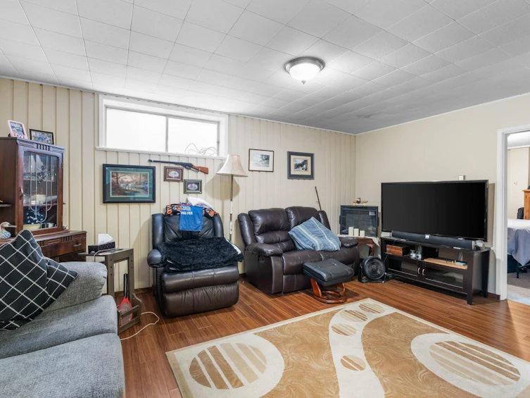 32971 6 Avenue, Mission, BC, V2V 1Z6 - 31