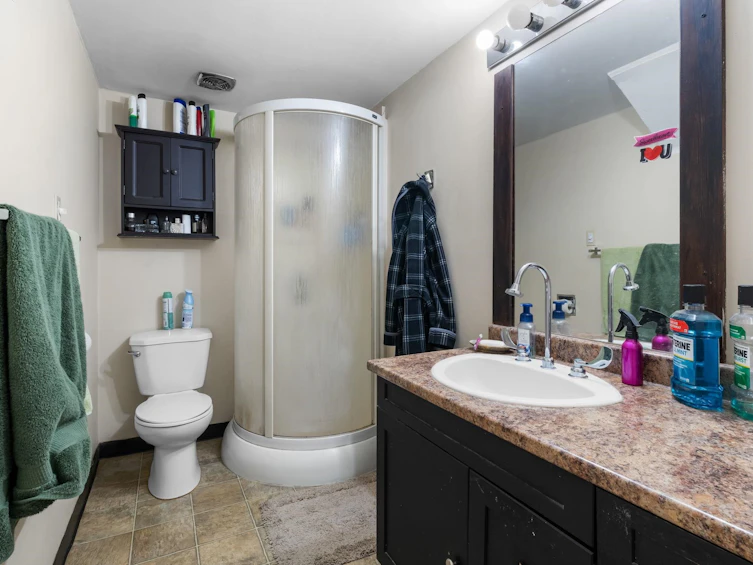 32971 6 Avenue, Mission, BC, V2V 1Z6 - 34