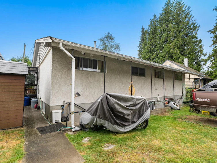32971 6 Avenue, Mission, BC, V2V 1Z6 - 36