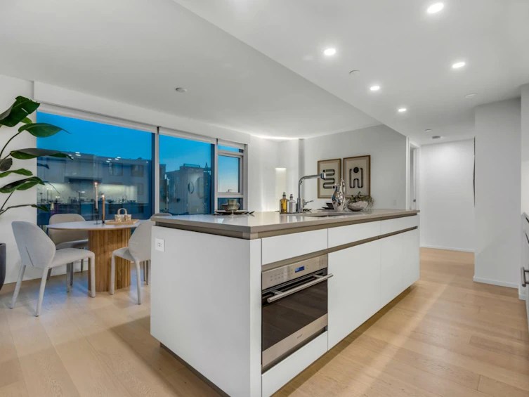 1402-889 Pacific Street, Vancouver, BC, V6Z 1C3 - 11