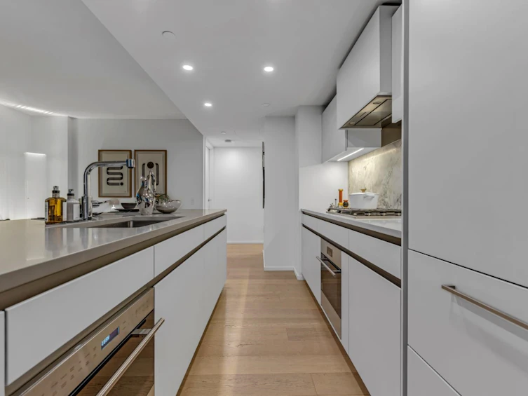 1402-889 Pacific Street, Vancouver, BC, V6Z 1C3 - 16