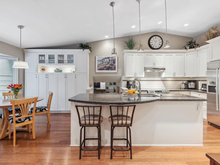 4715 Lancelot Court, Richmond, BC, V7C 4S2 - 16