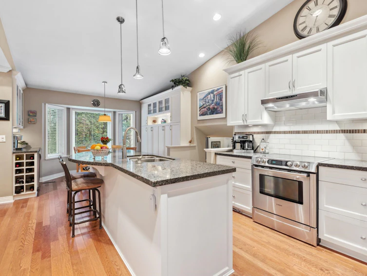 4715 Lancelot Court, Richmond, BC, V7C 4S2 - 15