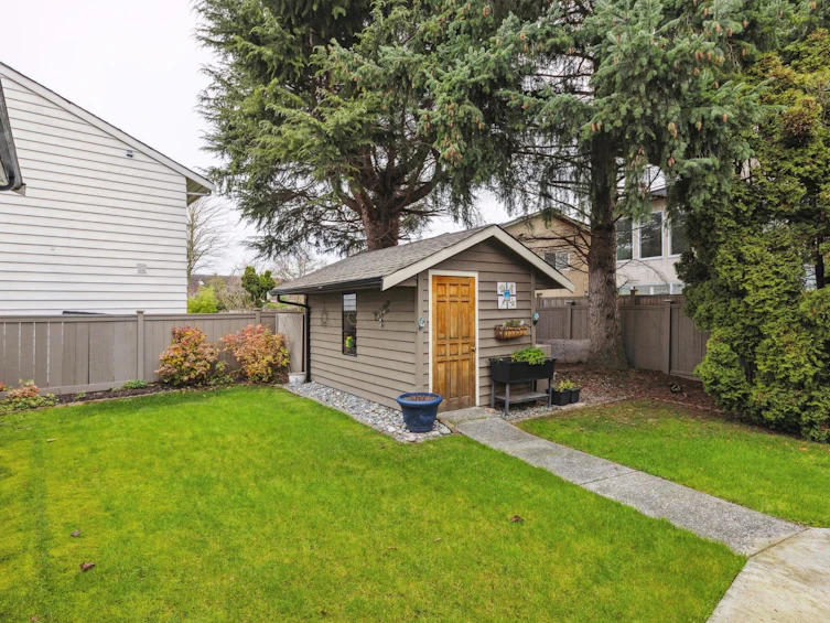 4715 Lancelot Court, Richmond, BC, V7C 4S2 - 36