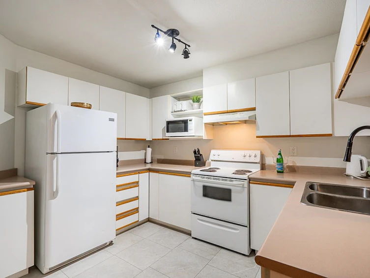 107-27358 32 Avenue, Langley, BC, V4W 3M5 - 4
