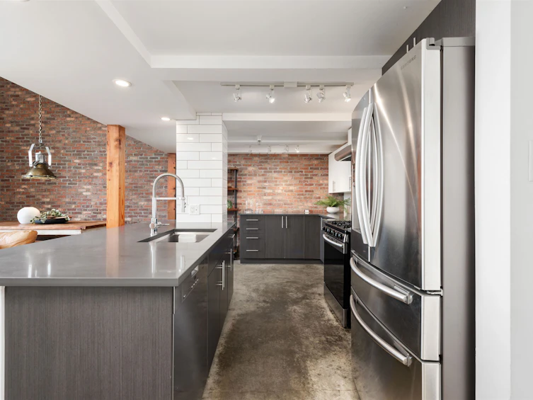 204-2001 Wall Street, Vancouver, BC, V6X 3B5 - 8